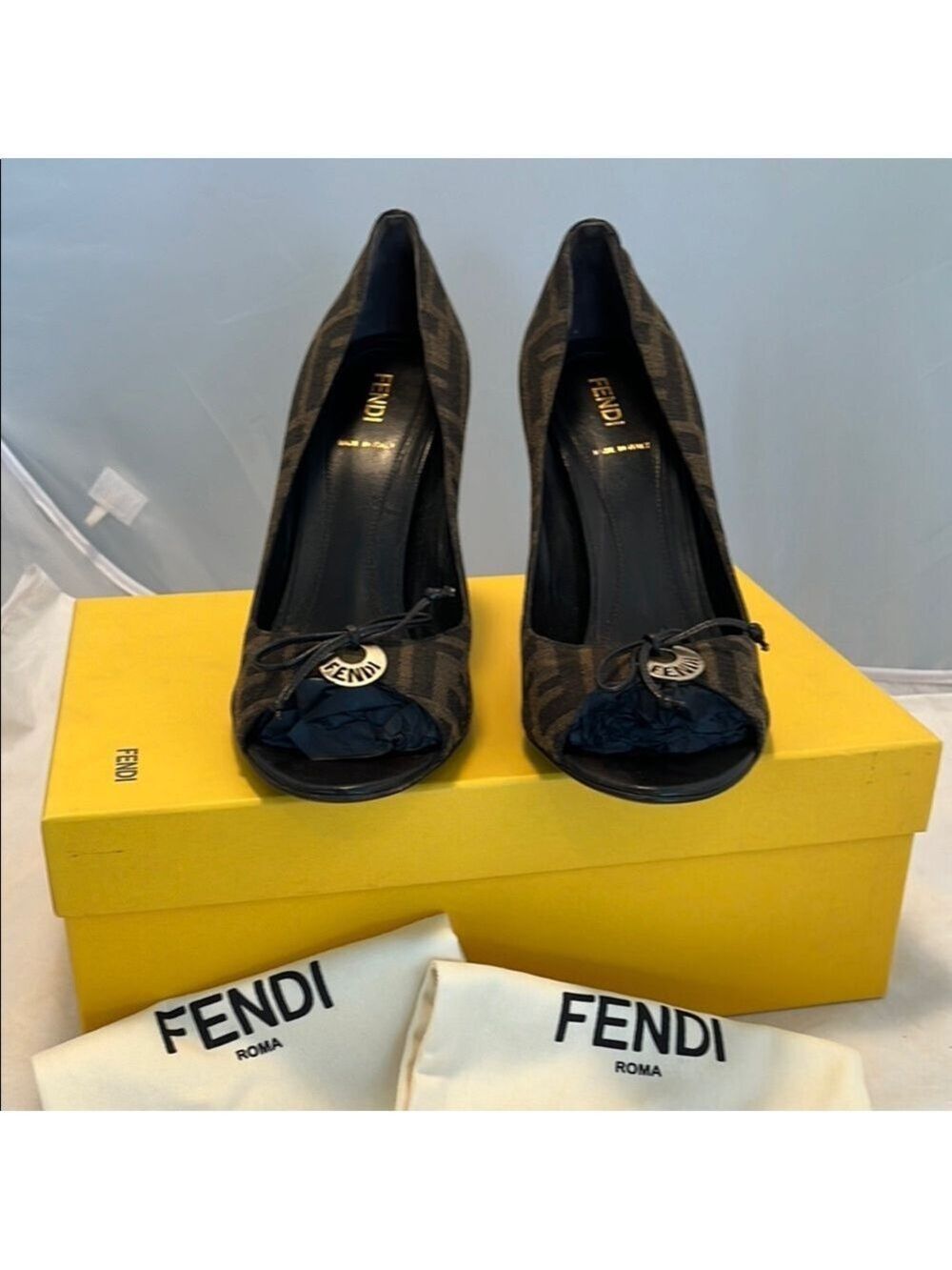 Fendi Tobacco Zucca Canvas Heels - Picture 2 of 13
